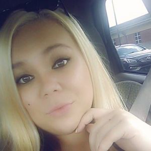 Meet your Posher, Alicia